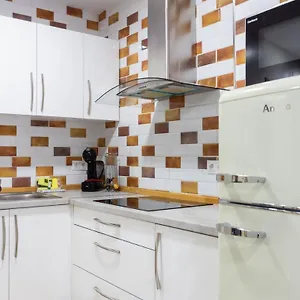 https://san-juan-apartment-malaga-center.hotelsinnerja.org